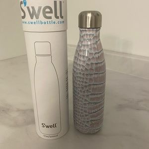 Swell drink bottle